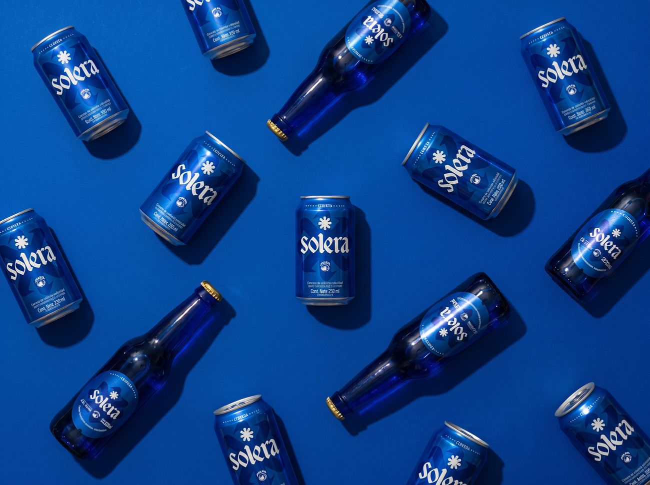 Latas Solera azul